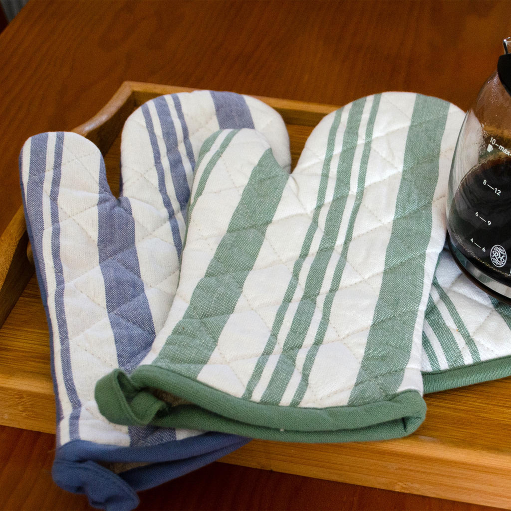 Decade Classics-Oven Mitt and Pot Holder Set