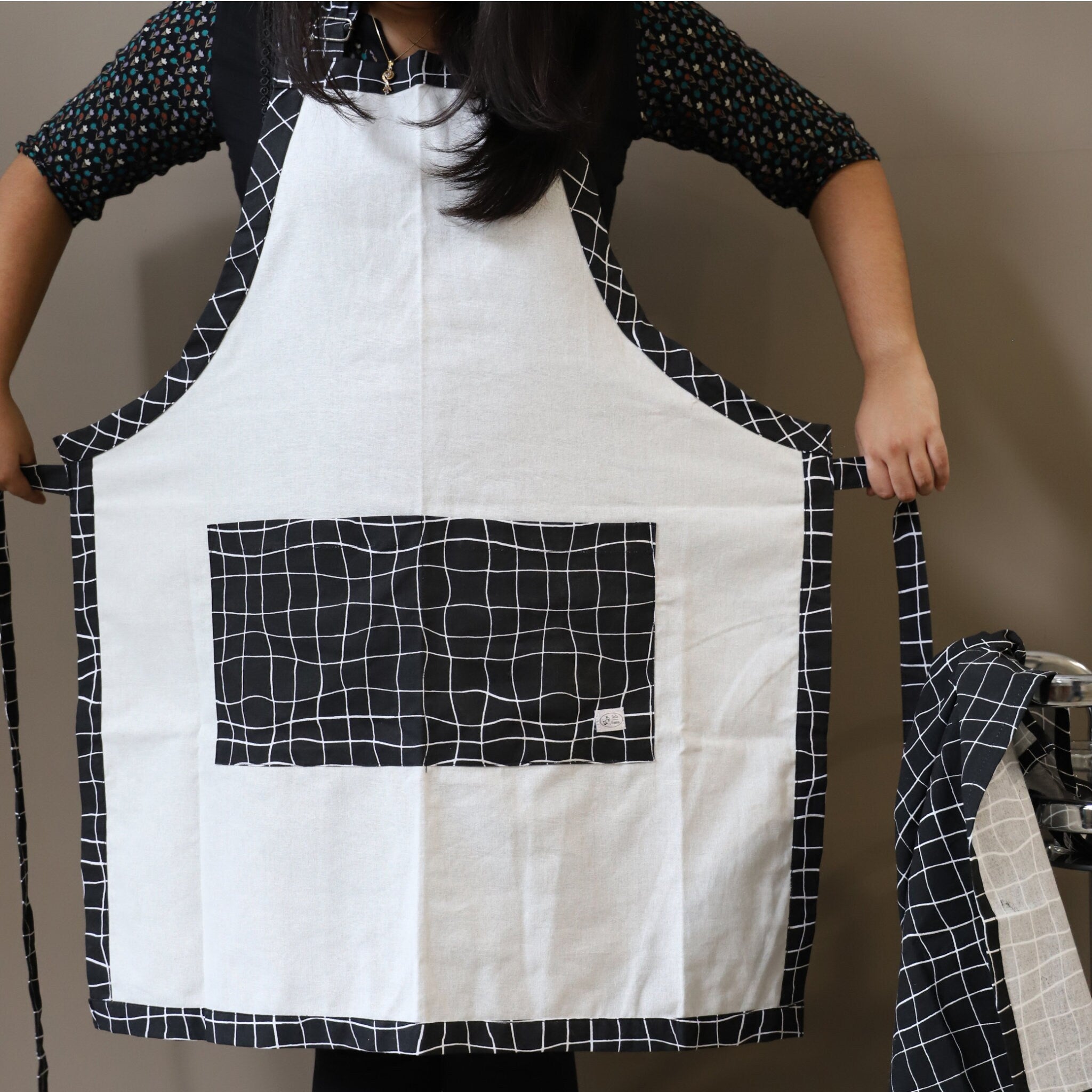 Designer B&W Flour Sack Aprons: 3 Styles