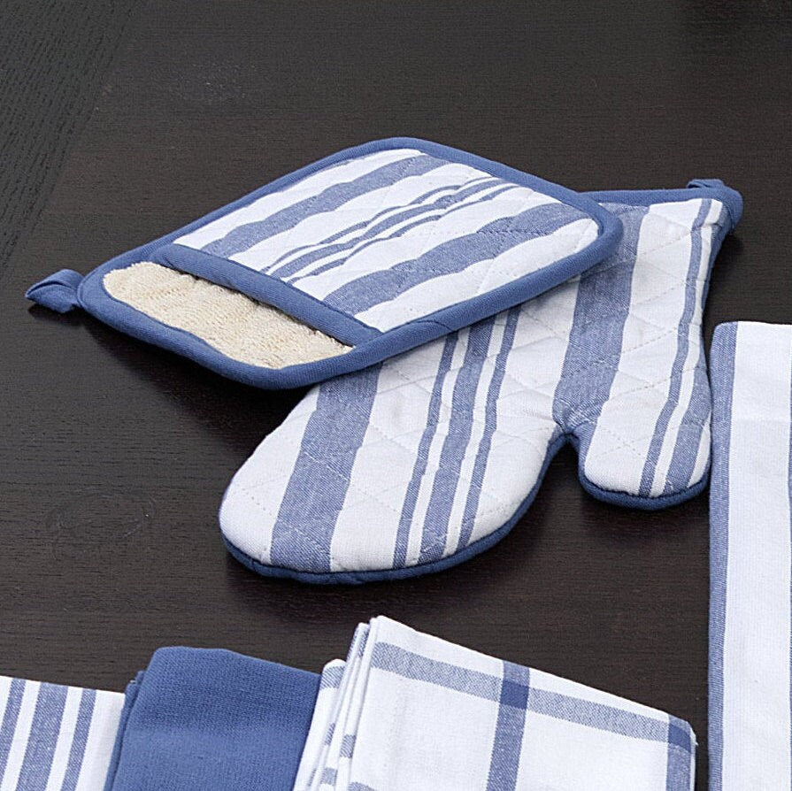 Decade Classics-Oven Mitt and Pot Holder Set