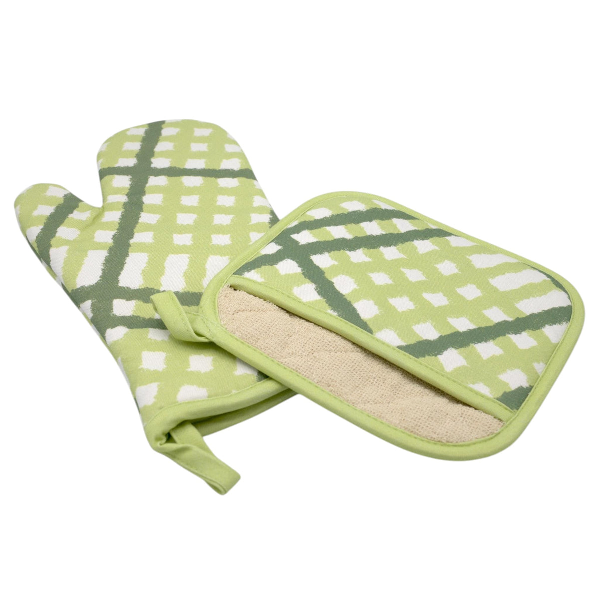 Hem And Tassel green and white burlap check oven mitt and pot holder set made from heat-resistant quilted cotton.
