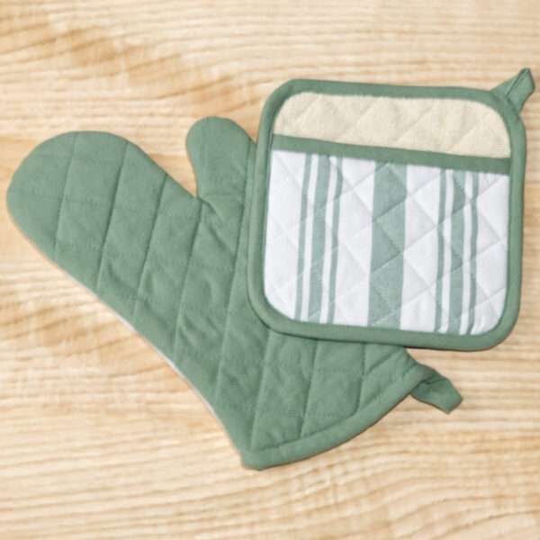 Quilted Decade classic oven mitt and pot holder shown in green color, with pocketed pot holder showing