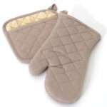 Grill & Drill: Quilted Cotton Mitt and Pot Holder - Image 3