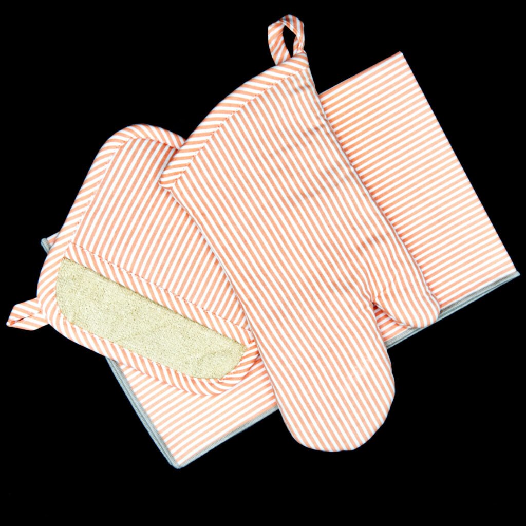 Oven Mitt and Pot Holder Set, Blush Stripes on a blush striped towel