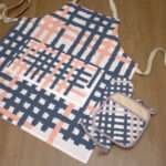 Jute impossible design apron flat with OVEN MITT AND POT HOLDER from hem and tassel