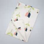 Lip TuLip design oil tea towel flat folded from hem and tassel