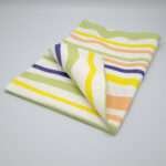 Not straight design mild-broad tea towel folded from hem and tassel