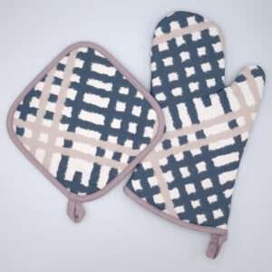 Jute impossible design mitt and hot pad in slate from hem and tassel