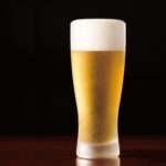 Frosty bling beer glass with a twinkling effect for beer bubbles or other carbonated beverages made in japan from hem and tassel